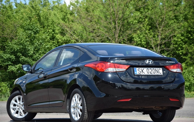 Hyundai Elantra cena 29900 przebieg: 142000, rok produkcji 2011 z Węgorzewo małe 631